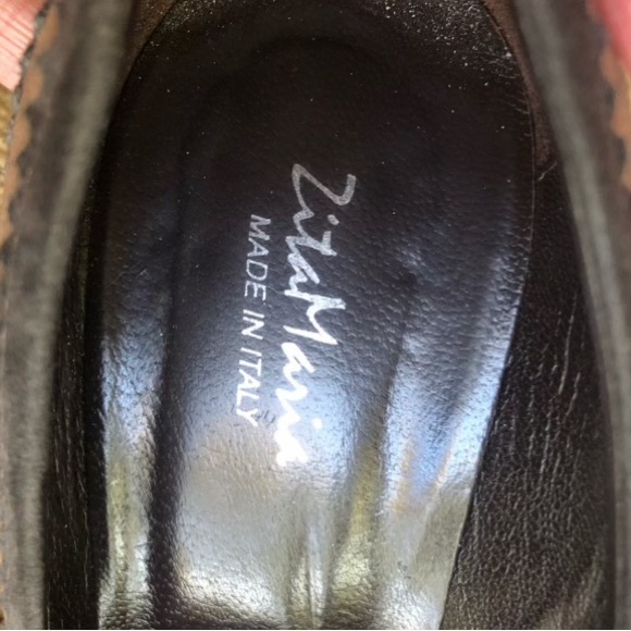 Fall heels - Picture 4 of 6